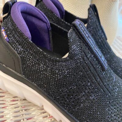 SNEAKERS NERE SENZA STRINGHE XTI