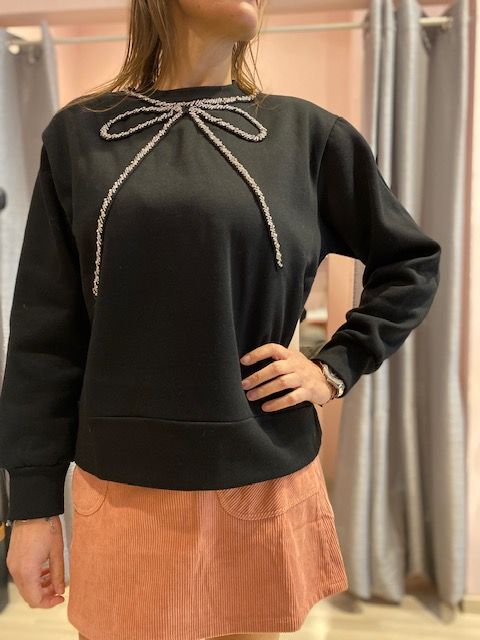 FELPA NERA CON FIOCCO COMPANIA FANTASTICA